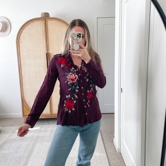 JOHNNY WAS Purple Floral Embroidered Long Sleeve Silk Top - Picture 4 of 12